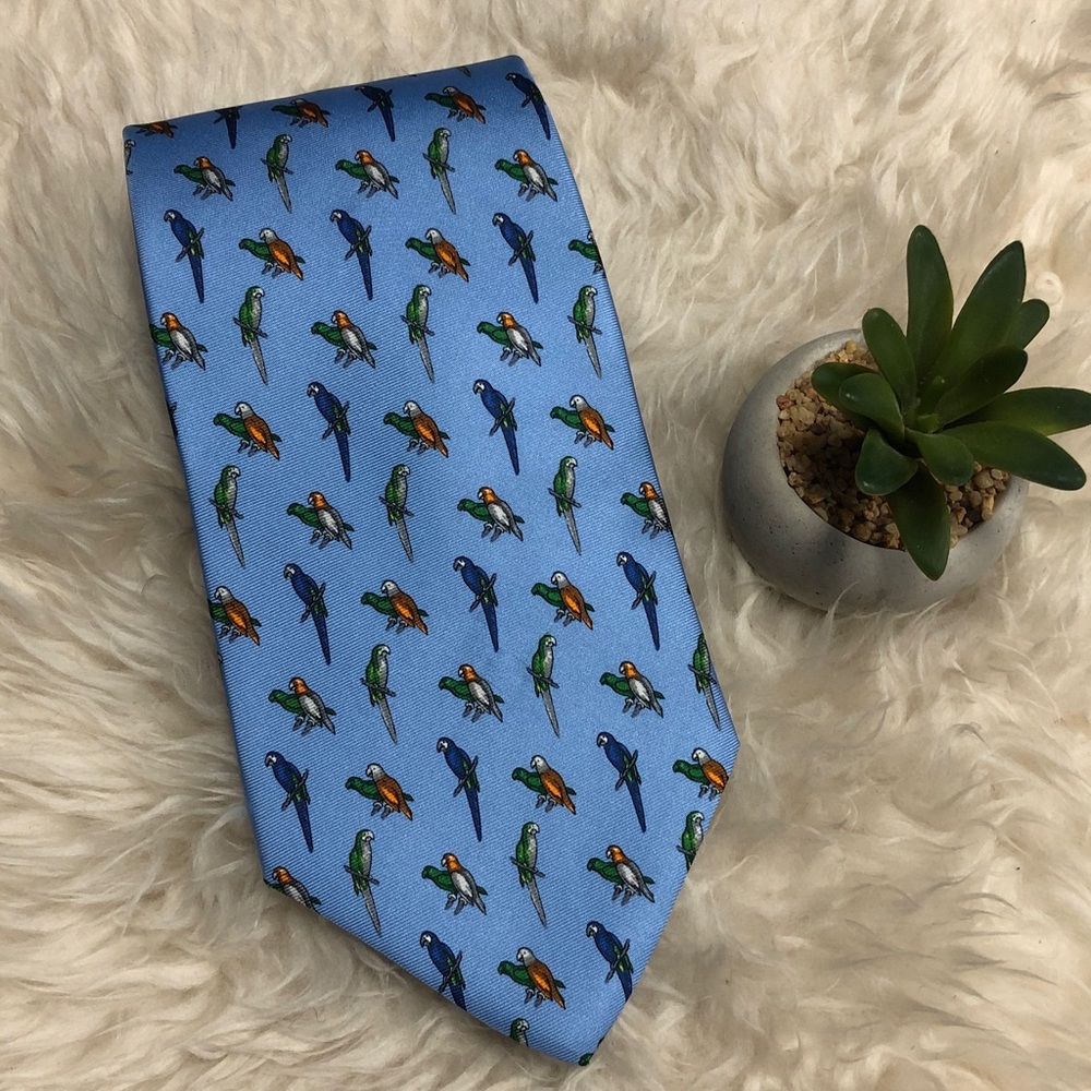 BrooksBrothers Makers SILK TIE Birds PARROTS 3.5” Hand made in USA